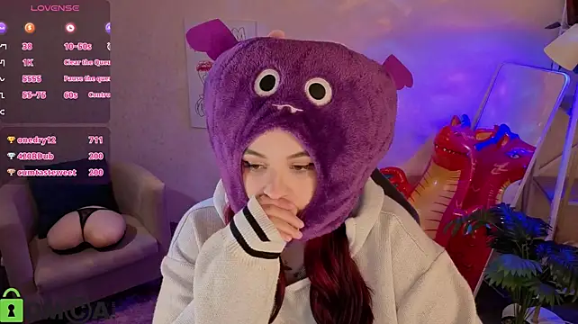 Mia_R0ss Pertunjukan Webcam