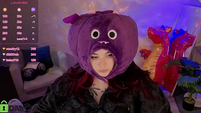 Mia_R0ss Pertunjukan Webcam
