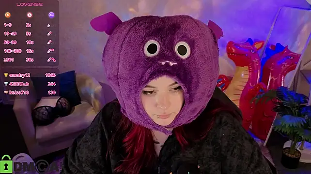 Mia_R0ss webkamerás műsora