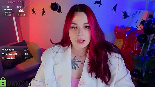הופעת וובקאם של Mia_R0ss