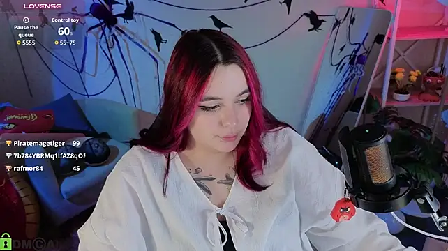 Show modela Mia_R0ss na web-kameri