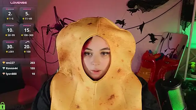 Mia_R0ss webkamerás műsora