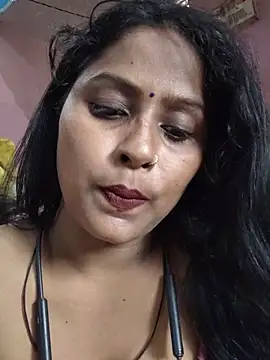 Jasmine_Januja's Webcam Show