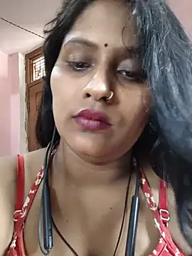 Jasmine_Januja's Webcam Show