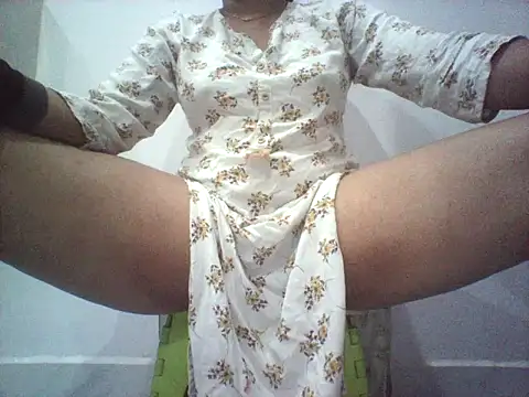 Show modela telugu_honey1 na web-kameri