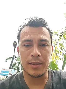 elflacodel25 Show in webcam