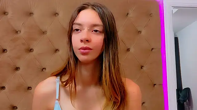 CoraVex Chat XXX in diretta