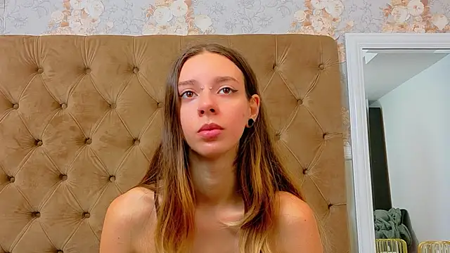 צ'אט XXX בשידור חי של CoraVex