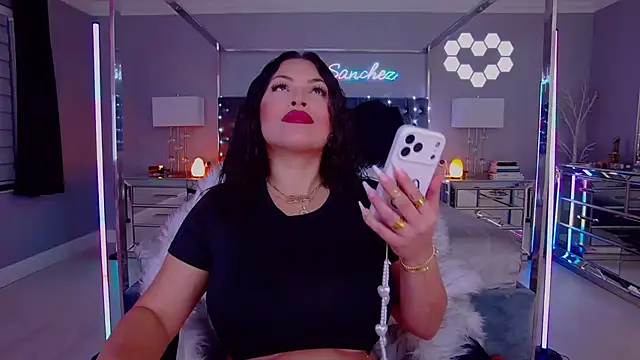 theofficialsophiasanchez Adlı Modelin Canlı XXX Sohbeti