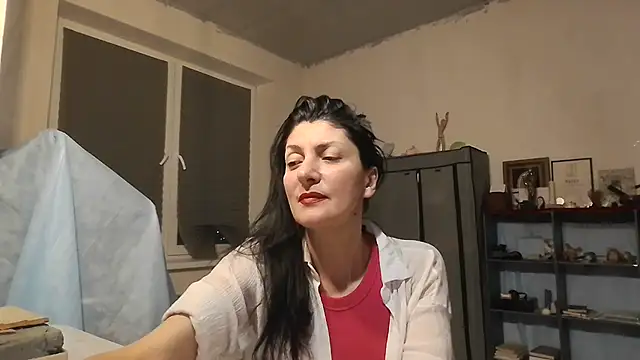 Amirahss Chat XXX in diretta