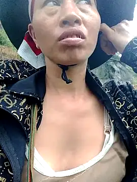 donna-bae Show Webcam