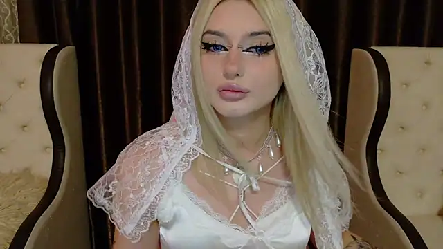 XXX chat uživo modela Zorirah