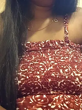 Tamil_Hot_Ammukutty – Live XXX-chat