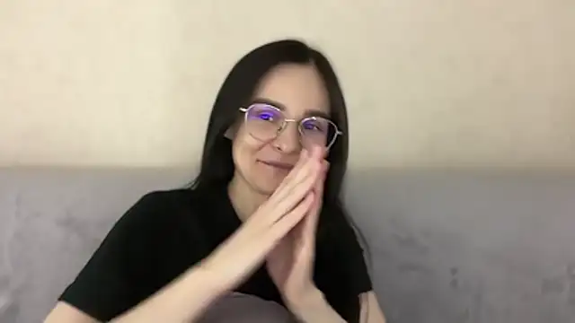 Deliyah Chat XXX in diretta