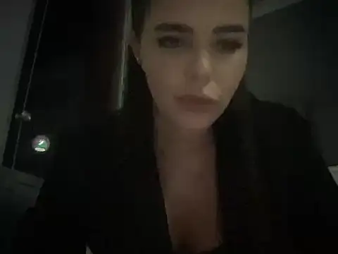 Avyraehn Webbikameraesitys
