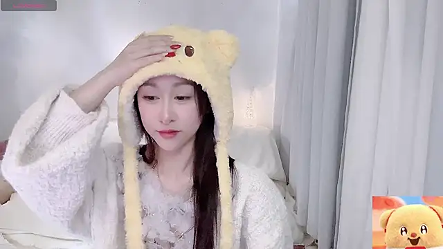 Pokazy przed kamerką – Fayebae_11