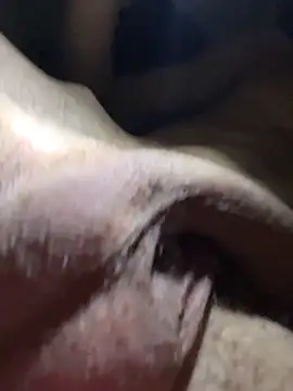 Albino1122 Show Webcam