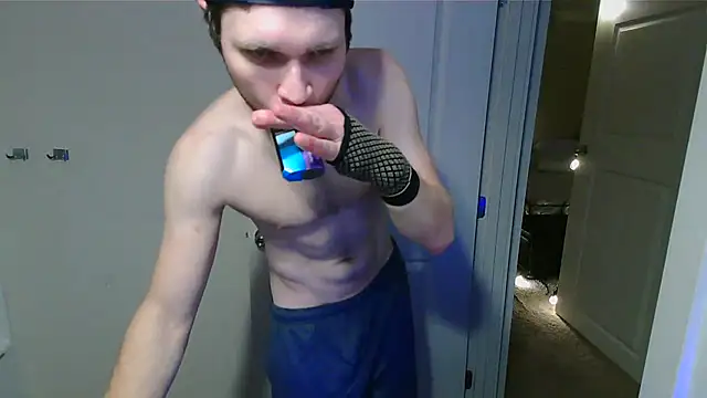 Bad_Boy69_MattZZZのウェブカメラショー