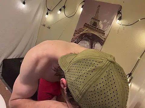 Bad_Boy69_MattZZZ: διαδικτυακό σόου στην κάμερα