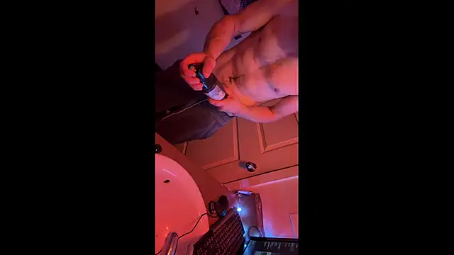 Bad_Boy69_MattZZZ: διαδικτυακό σόου στην κάμερα