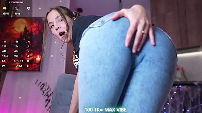 Monika__youthful's Webcam Show