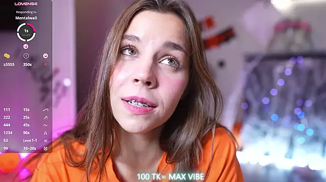 Monika__youthful Pertunjukan Webcam