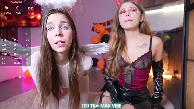 Show modela Monika__youthful na web-kameri