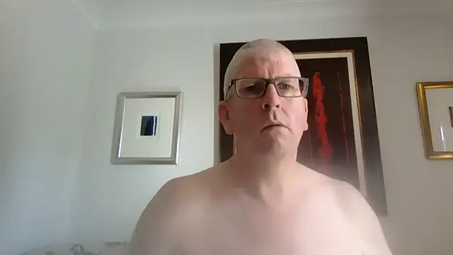 PhilM2001 Show Webcam