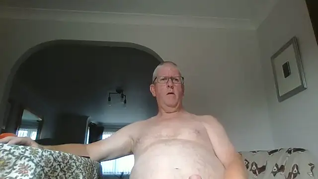 PhilM2001's Webcam Show
