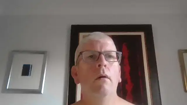 PhilM2001 Show in webcam