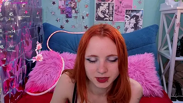 VivienneRo's Webcam Show