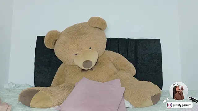 Natashaparker__ Live Chatrum