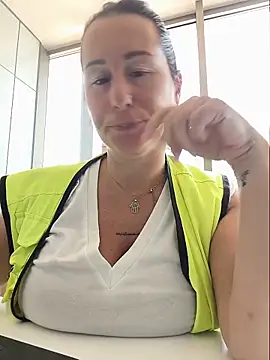bichota85 webcam show
