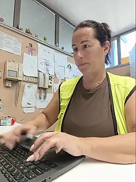 bichota85 Show in webcam