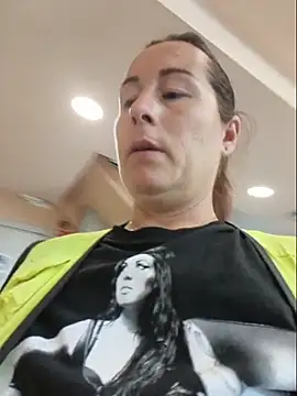 הופעת וובקאם של bichota85