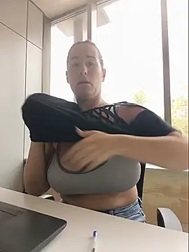 bichota85's Webcam Show