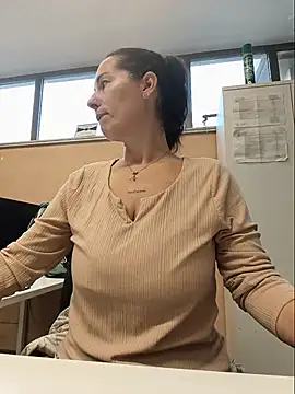 bichota85's Webcam Show