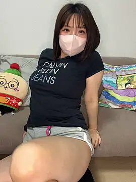 Show de momodayo2525 na webcam