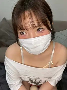 momodayo2525のウェブカメラショー