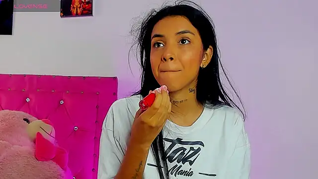 dahiiangomezz Adlı Modelin Canlı XXX Sohbeti