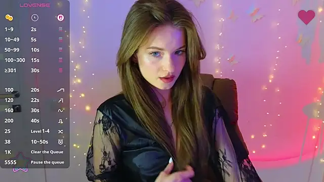 Katyaa_Lover élő XXX-chatje