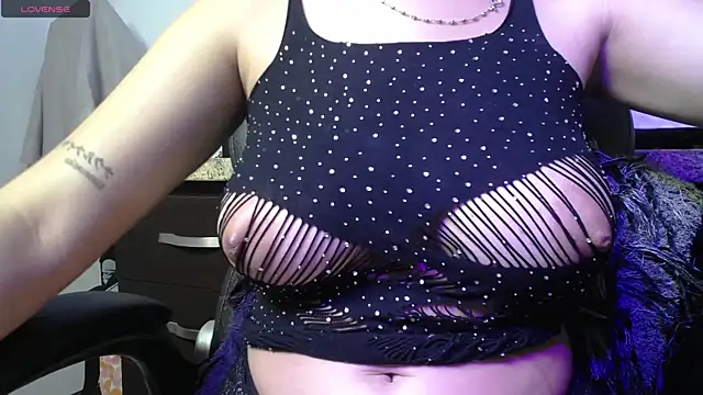 Chat +18 de kashvi_ ao vivo