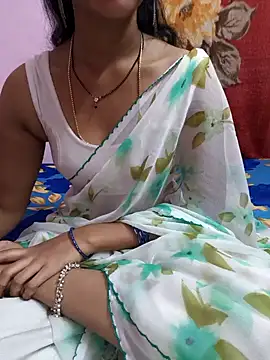 Rosely-rosely Show in webcam