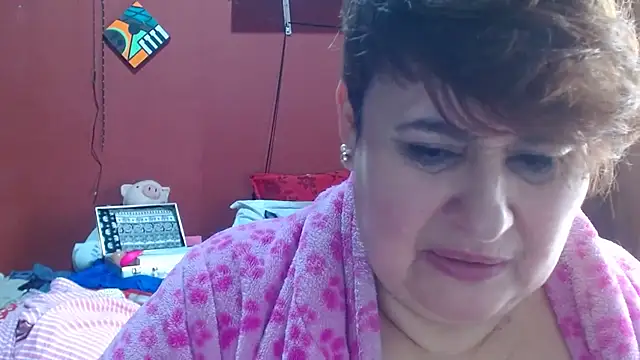צ'אט XXX בשידור חי של Sasharosee2