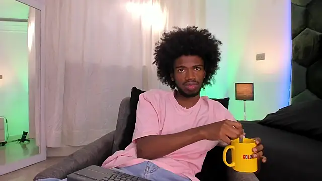 AllexJacob Show Webcam
