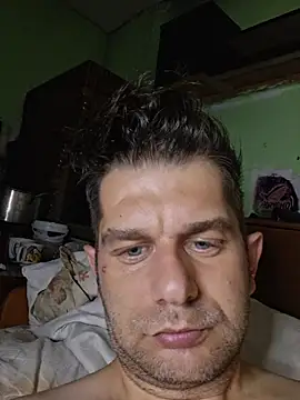 mansexyblue Show in webcam