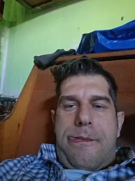 Show modela mansexyblue na web-kameri