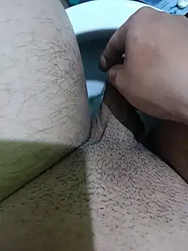 Nickfer12 Show in webcam
