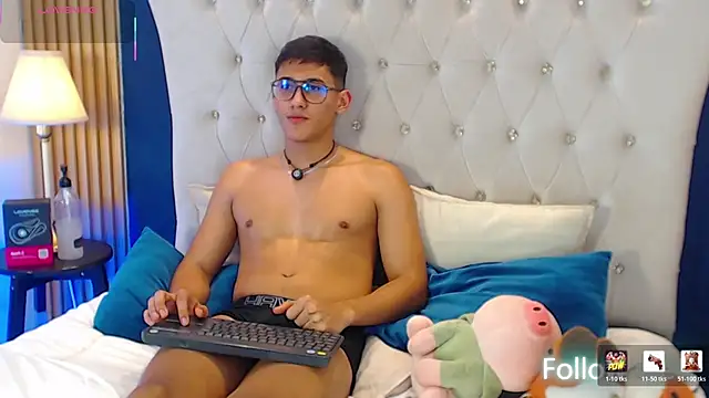 SalvadorFitn Live XXX chat