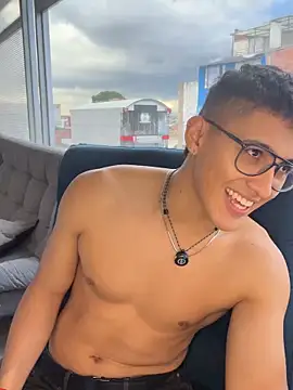 SalvadorFit Webcam-Show